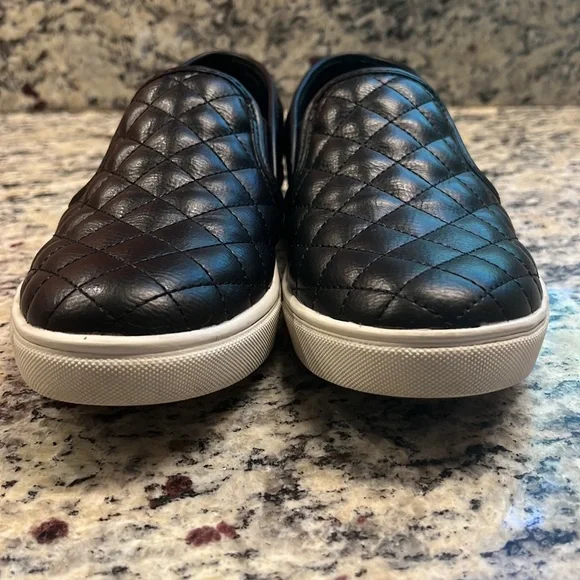 Steve Madden Slip-on Sneaker - Picture 4 of 4